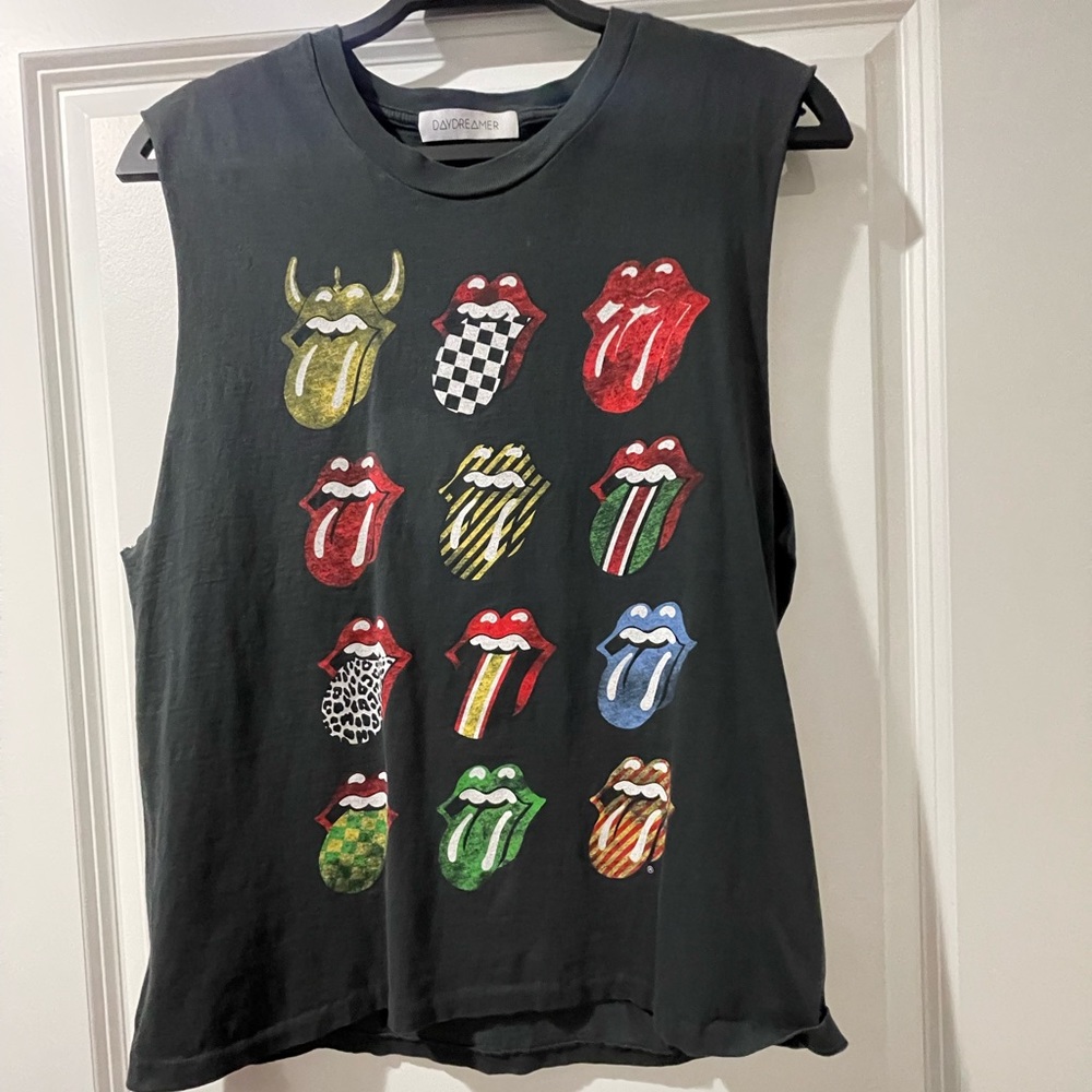 Daydreamer cut off. Small. New without tags. Never worn.